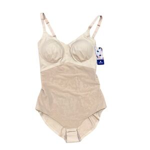 HONEYLOVE Size Medium Cami Bodysuit in Sand NWT